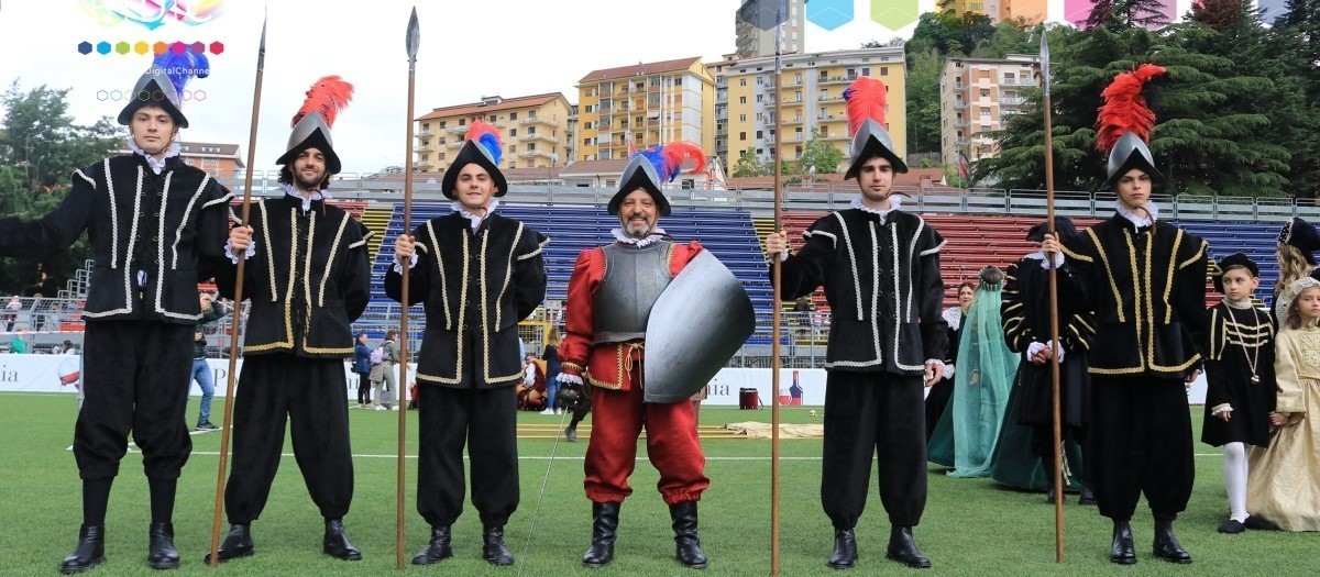 PARATA DEI TURCHI: I VOLTI SCANDISCONO IL COUNTDOWN