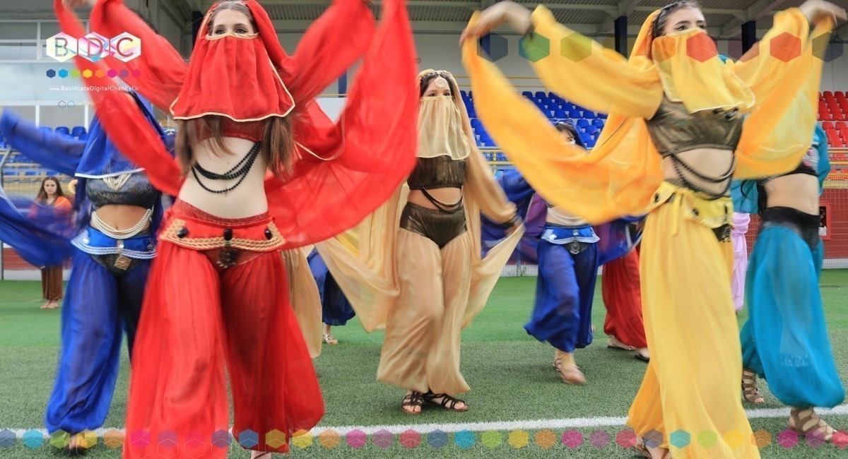 STORICA PARATA DEI TURCHI: LE ODALISCHE