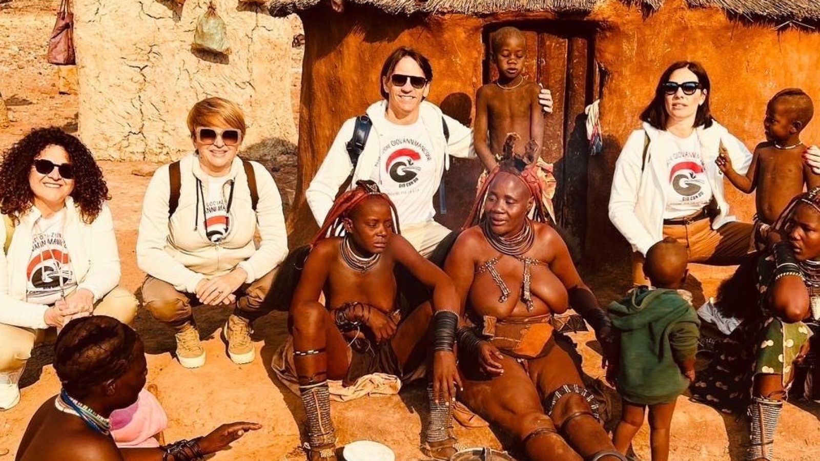 GIOCANDO FOR NAMIBIA: RACCONTI DI VIAGGI DELL’ASSOCIAZIONE GIOVANNI MANICONE