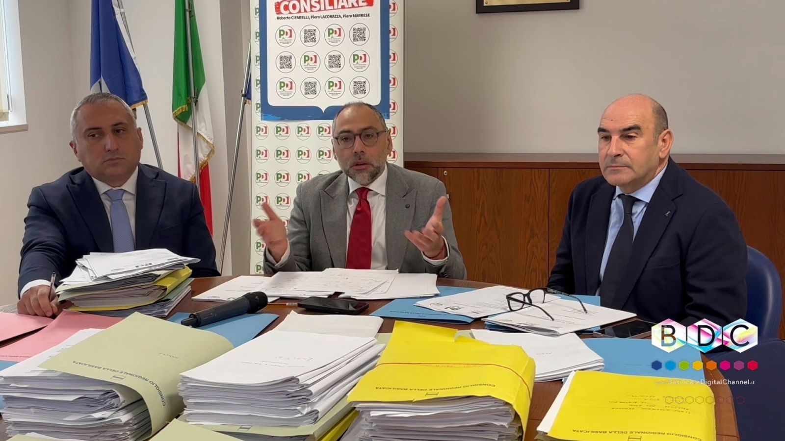 PD E BD PRESENTANO TRE PDL SU SALARIO MINIMO, DUMPING E SICUREZZA