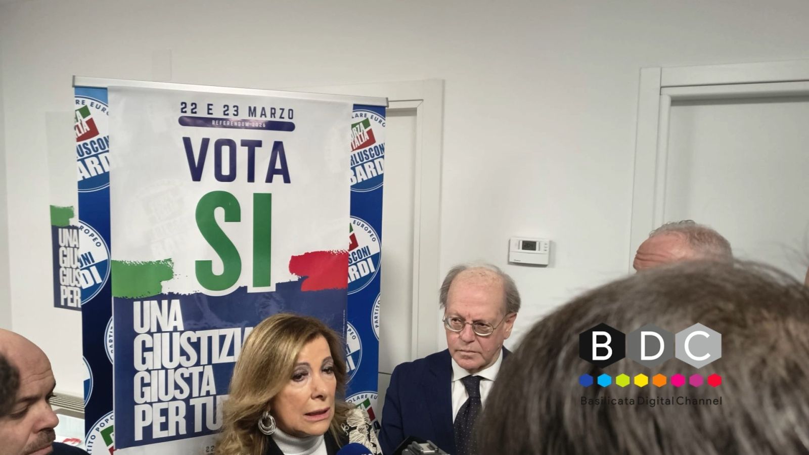 GIUSTIZIA: FORZA ITALIA PRESENTA IL COMITATO DEL SÌ AL REFERENDUM