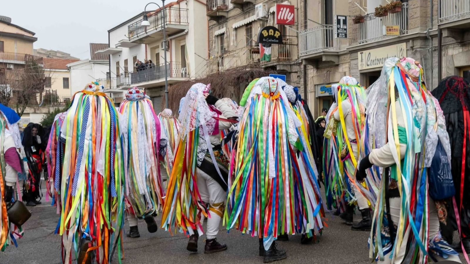 IL CARNEVALE DI TRICARICO VISTO DAGLI OPERATORI DI POSTE ITALIANE 