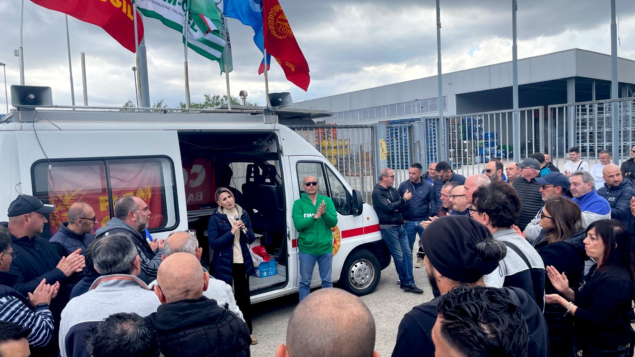 ARANEO (M5S) AL FIANCO DEI LAVORATORI DELLA TIBERINA