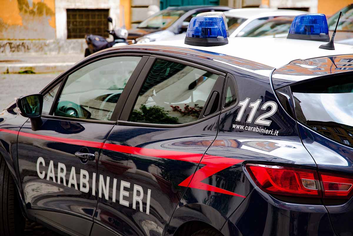 GENZANO DI  LUCANIA: CATTURATO DAI CARABINIERI UN DICIOTTENE RICERCATO PER RAPINA AGGRAVATA, SEQUESTRO DI PERSONA E PORTO ABUSIVO DI ARMI